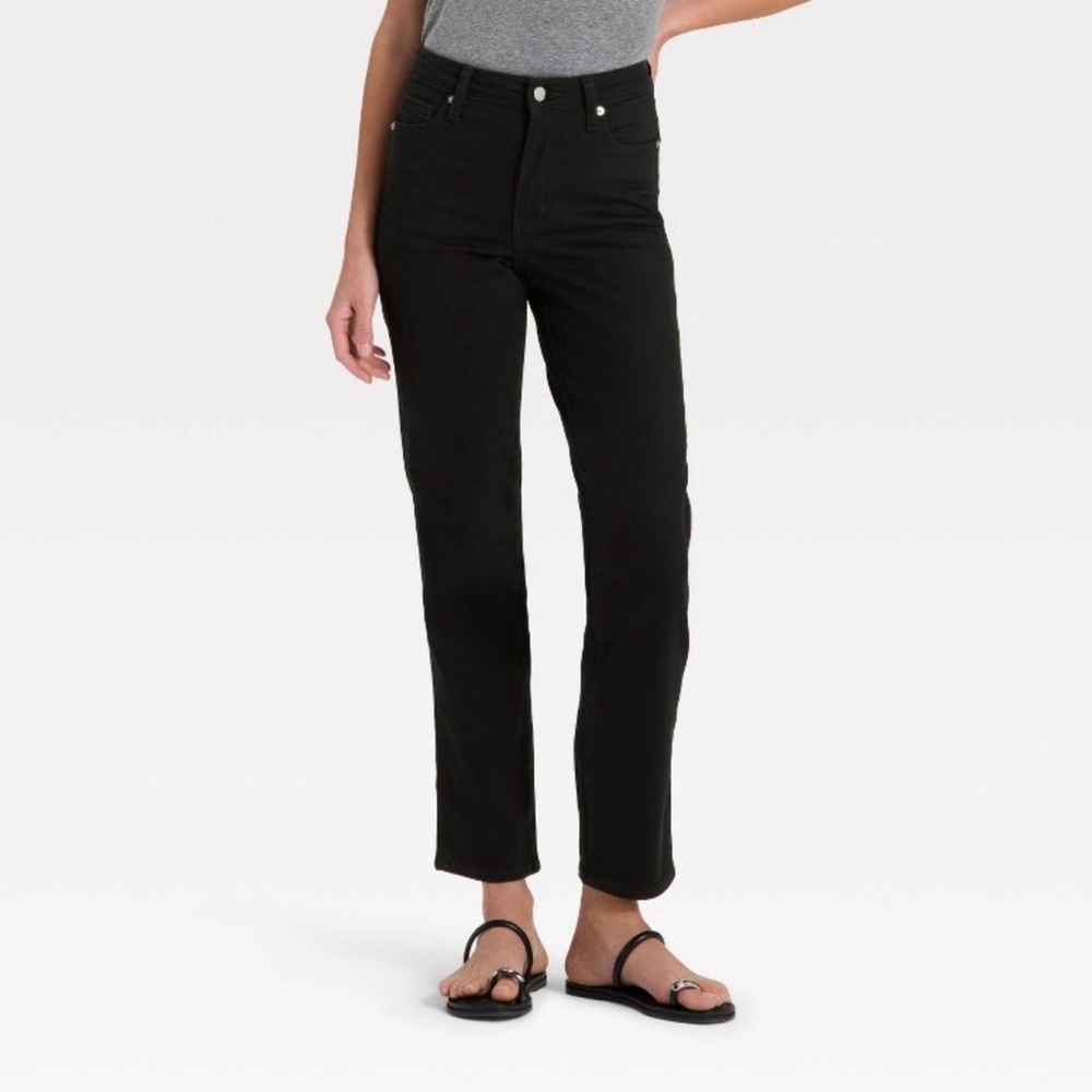 Women's High-Rise Straight Jeans - Universal Thread™ Black Size 6 NWOT